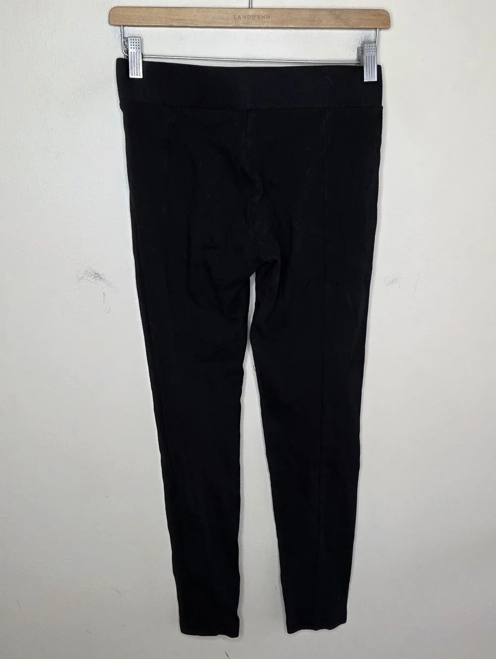 Cabi #3211 Black Sleek Ponte Legging Seaming Details Size XS Classic Basic